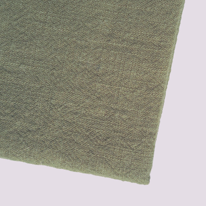 Schwere Tischdecke aus Ramie-Leinen mit Quastenborte